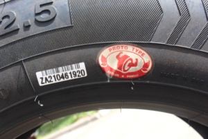 Hanksugi 315/80R22.5トラックタイヤバス会社 & 交通会社向けベストセラー