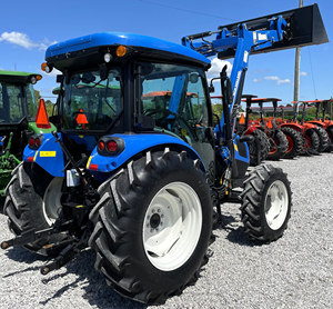 新型Hollands B70B 4WD拖拉机，带前部和挖掘装载机2吨额定负载，用于农业和农业机械 - Product Image 3