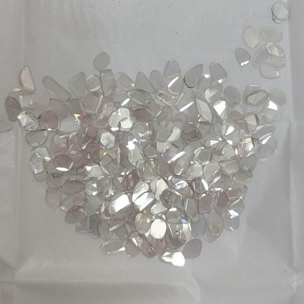 สีขาว (VS สี)