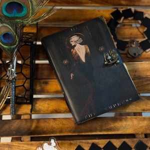 หนังสือคาถา Grimoire พิมพ์วารสารคนรักสมุดบันทึกไพ่ทาโรต์