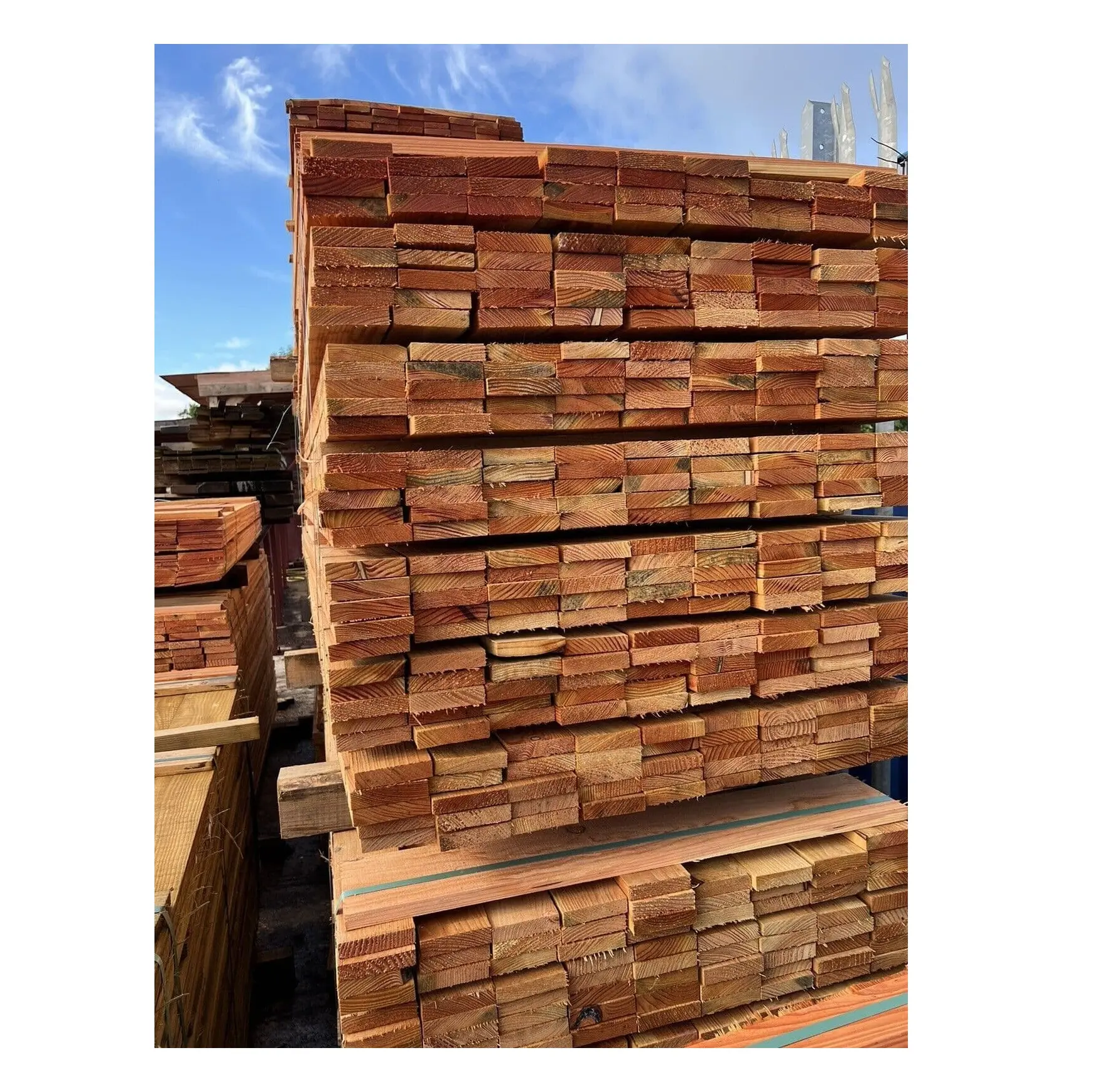 Siberian Larch Sawn Timber 25 mm Thick