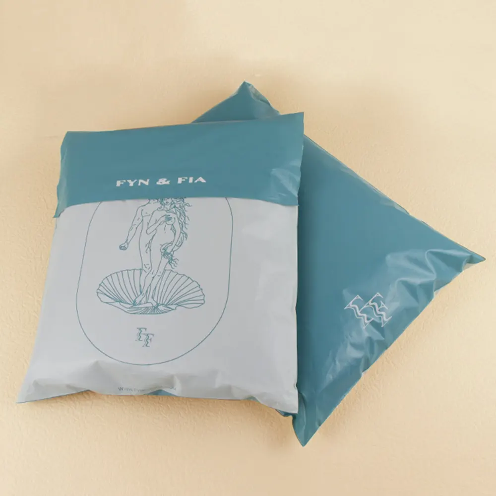 Özel Logo baskılı çevre dostu plastik nakliye kurye çantaları giysi ambalajı zarf biyobozunur poli posta çantaları
