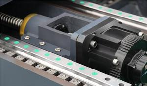 Hocheffizientes, programmierfreies und hochpräzises VMC850 CNC vertikales Bearbeitungszentrum