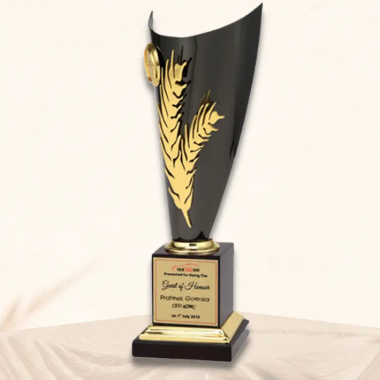 Trofeo di piume d'oro trofei, medaglie e placche di qualità Premium all'ingrosso prezzo di fabbrica diretto Look semplice e di classe