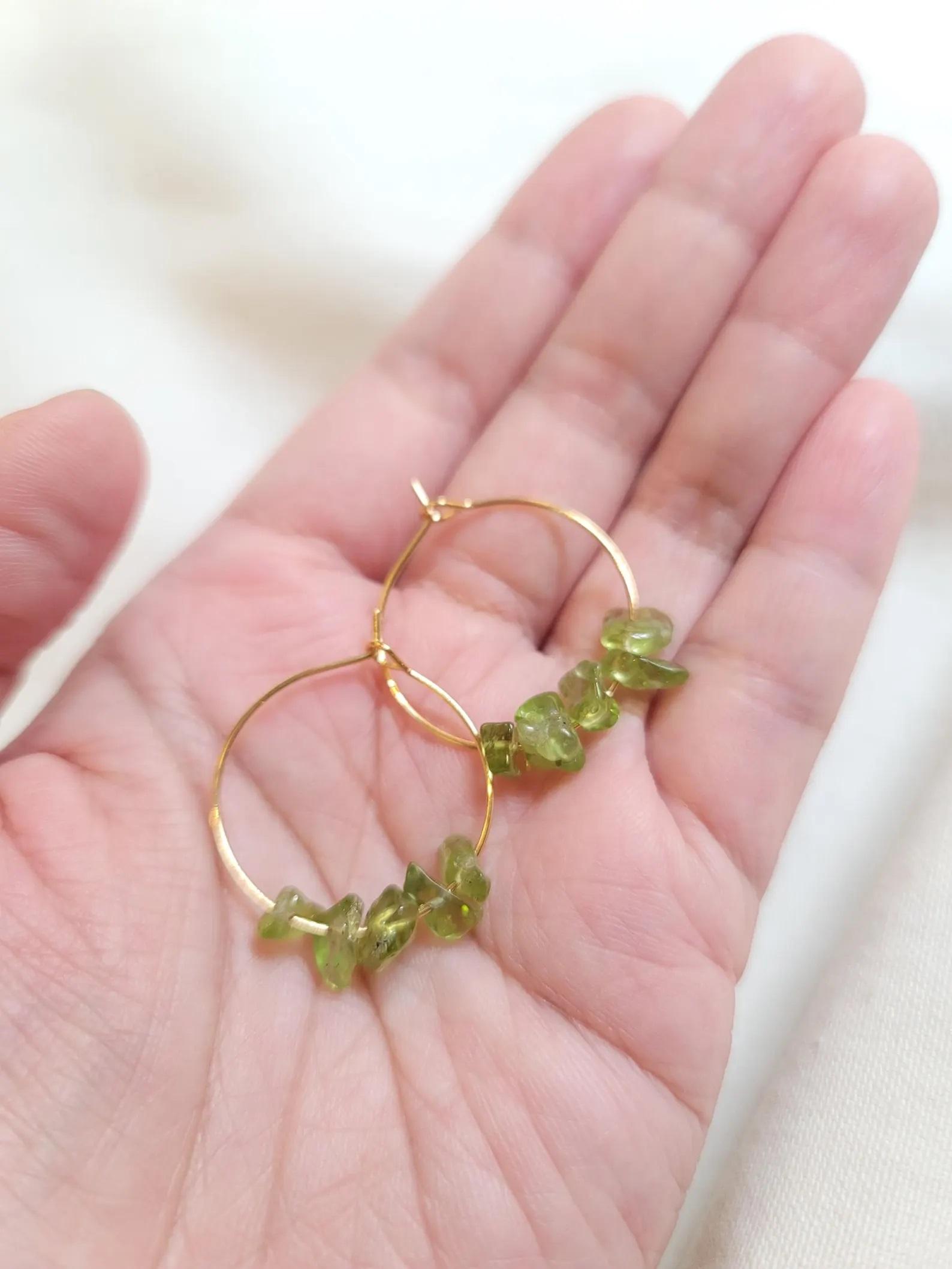 สีเขียว