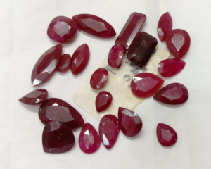 Pietra preziosa rubino naturale fatto a mano taglio sfaccettato creazione di gioielli e accessori reperti componenti di pietra sfusa - Product Image 6