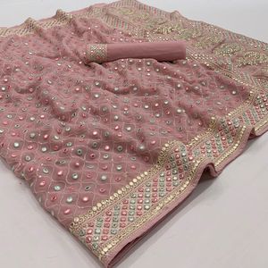 2022新到设计师乔其纱为女性重序列工作婚礼和派对穿花式西装模型