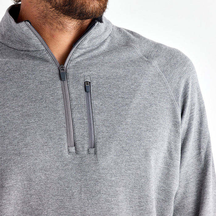 สีเทาอ่อน