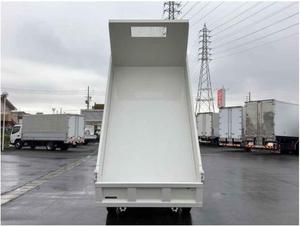 二手丰田Dyna卡车4WD吨可用日本卡车，无事故和保修保险。