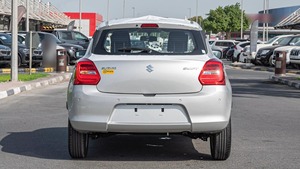 2023 S-Uzuki Swift GLX 1.2P เครื่องเงินที่ผ่านการตรวจสอบแล้ว1เจ้าของได้ทำการอัพเกรด HW3การขับขี่ด้วยตัวเองเต็มรูปแบบ-ระยะ5K - Product Image 3