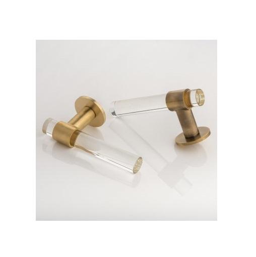 สีที่กำหนดเอง