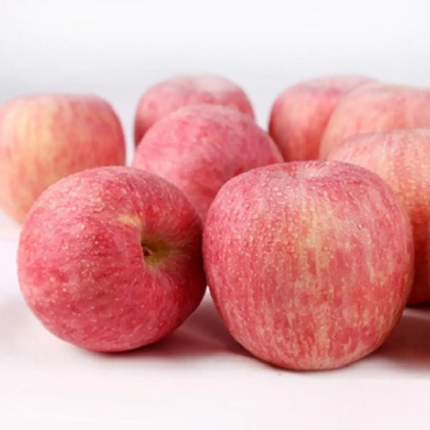 Свежие красные яблоки 2024 новый урожай фабрики оптом