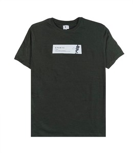 ランニングトレーニングとジムセッション用に設計されたスポーツパフォーマンスTシャツ男性用水分吸湿生地 - Product Image 1