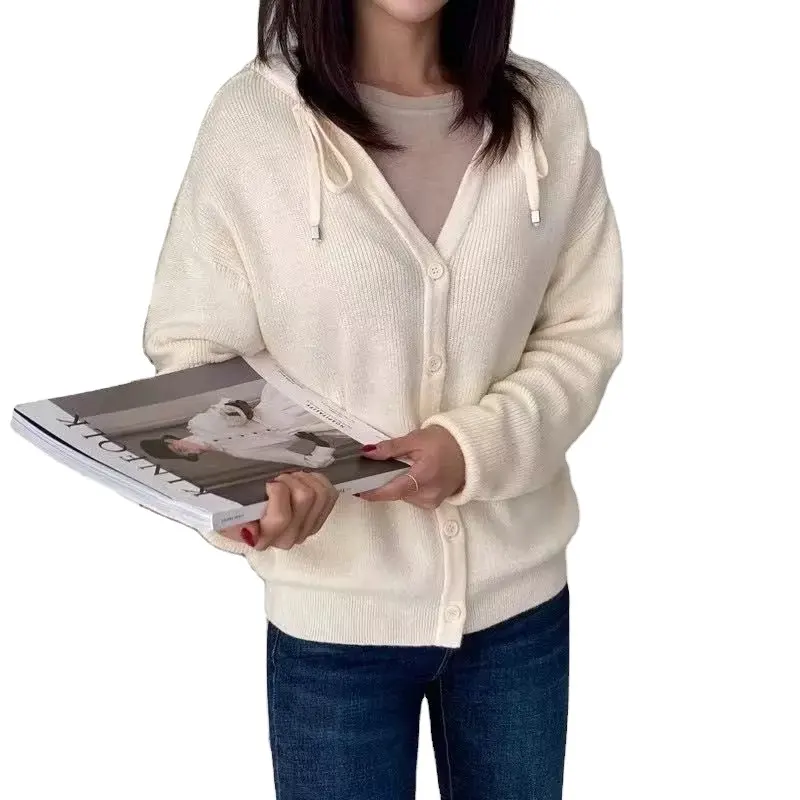 Nuovo maglione con cappuccio da donna tinta unita con cappuccio stile coreano Casual semplice donna maglione con bottoni autunno Cardigan in alta qualità