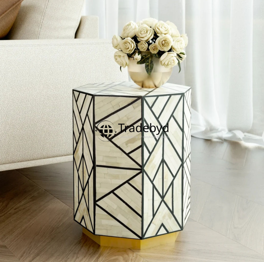 Available in different Colors