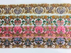 パステルフローラル刺繍レーストリム多色エスニックボーダーゴールデンスレッドワークネットに伝統的なロマンチックなファンシースタイル - Product Image 2