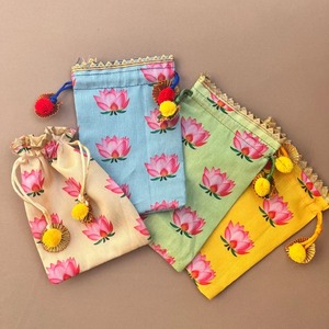 Lotus Potli çanta gözlük durumda hint kare hediye kutusu tapınak eve taşınma Pooja 9x12 inç ipek büzgülü torba düğün Favor - Product Image 4