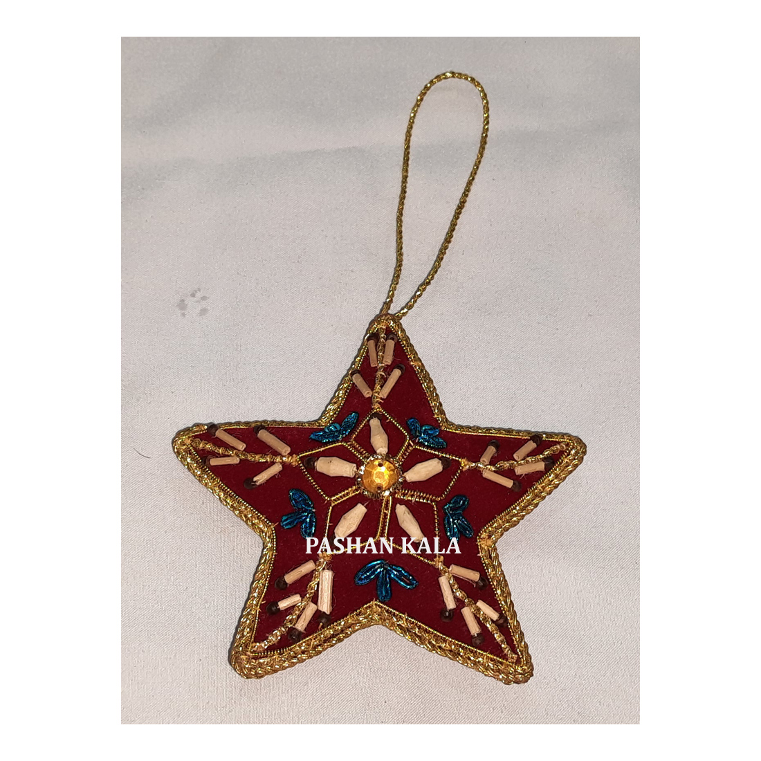 Couleur brunâtre foncé