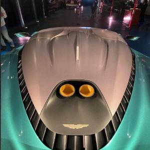 2025 Aston Martin Valhalla