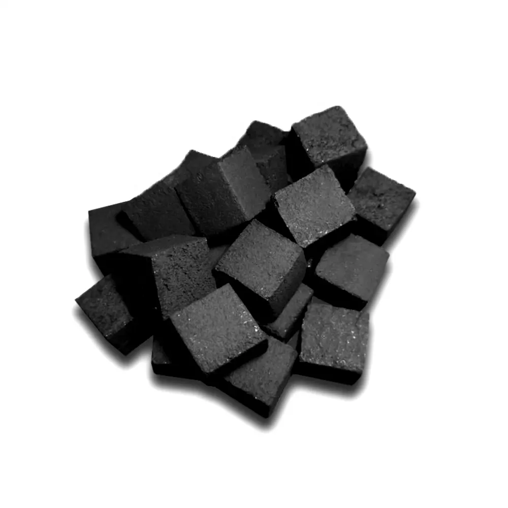 การเผาไหม้ถ่านมะพร้าวอินโดนีเซียระดับพรีเมียมเพื่อความร้อนยาวนาน รุ่น Cube-22 ยั่งยืนสําหรับการใช้มอระกู่หรือชิชา