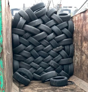 二手轮胎425/85R21 1600-20美国市场天然二手轮胎425/85R21 1220/400-533 1300X530-533待售