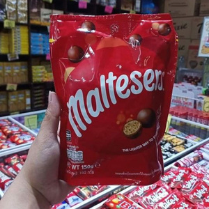Bisküvi ve somun malzemeleri katı formu ile <span class=keywords><strong>Maltesers</strong></span> için toptan lezzetli gevrek çikolata Malt topları
