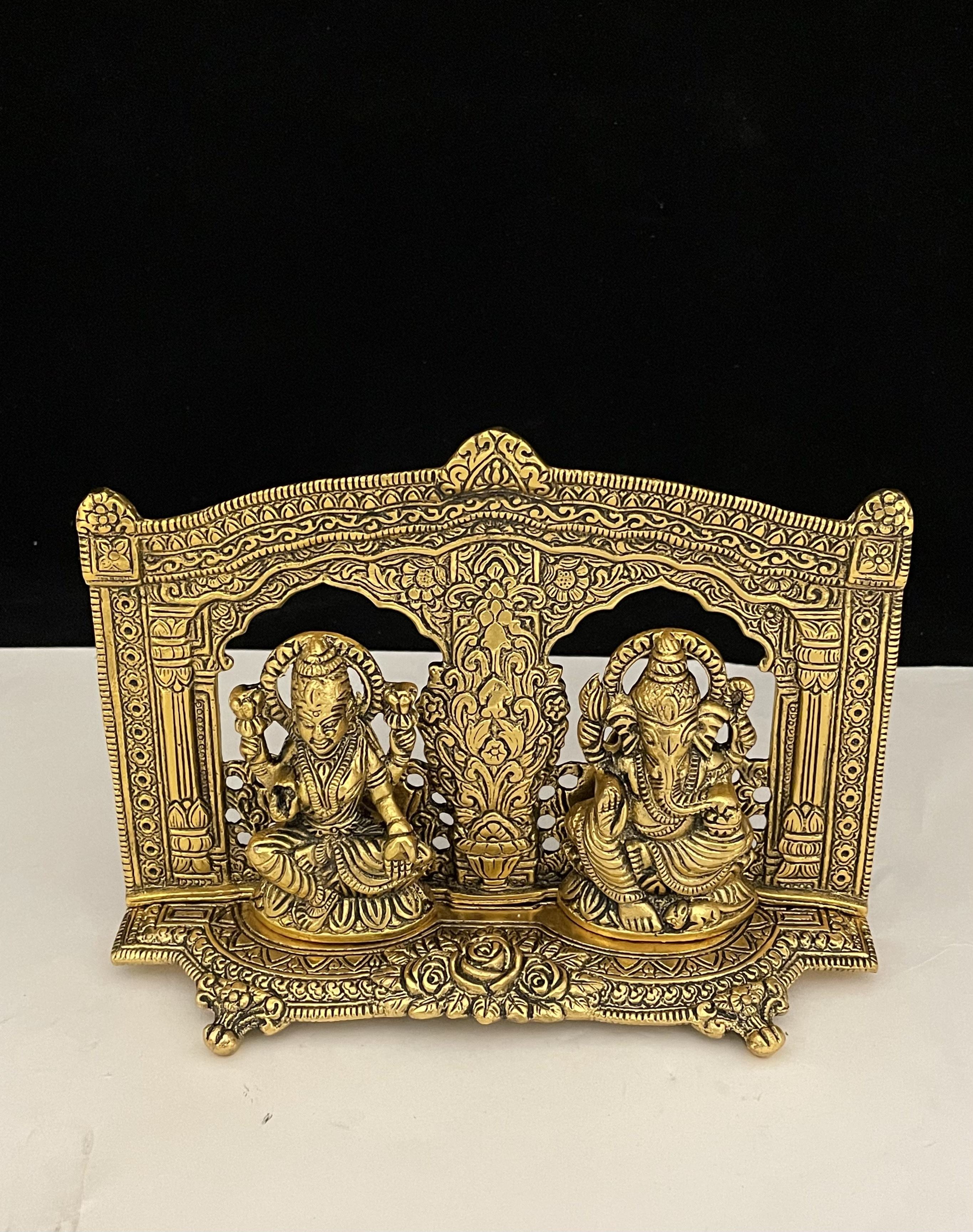 เช่นเดียวกับรูปภาพ