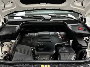 2021 kullanılan GLE SUV temiz deri koltuklar elektrikli <span class=keywords><strong>Turbo</strong></span> motor arka kamera işık iç renk benzin sol direksiyon olmayan yanlışlıkla