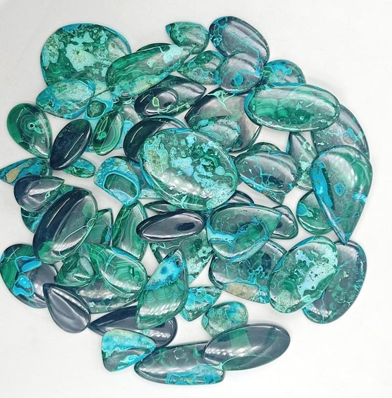 ทะเลสีเขียว