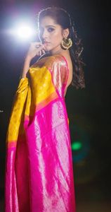 Weicher Lichi Seiden-<span class=keywords><strong>Saree</strong></span> Blusen weiße rote Farbe Zari Arbeit <span class=keywords><strong>Saree</strong></span> indische traditionelle <span class=keywords><strong>Saree</strong></span> Seiden-Sari Banarasi Kanchipuram königlicher Export