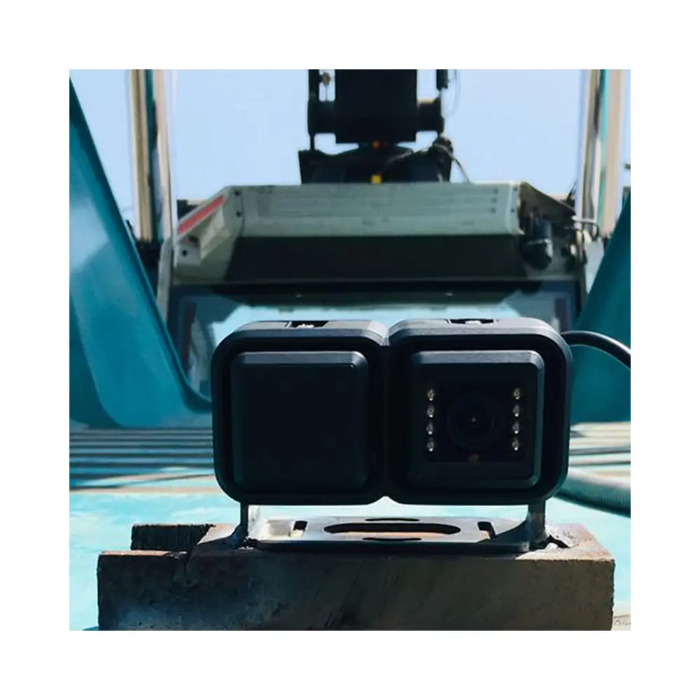 Xm Collision Avoidance Radar Sensor with Monitor XRC-06 All-in-one radar camera and provide image and audible warning signal