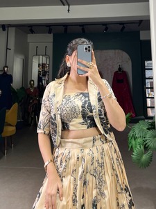 デザイナーコレクションヘビーGeorgette Silk Lehenga刺繍シーケンスChaniya Choli大人用ウェディングパーティーウェア2025年 - Product Image 6