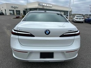 クリーンタイトル中古2024 BMW I7 EDRIVE50 4DR FWD-ドアからドアへの配達