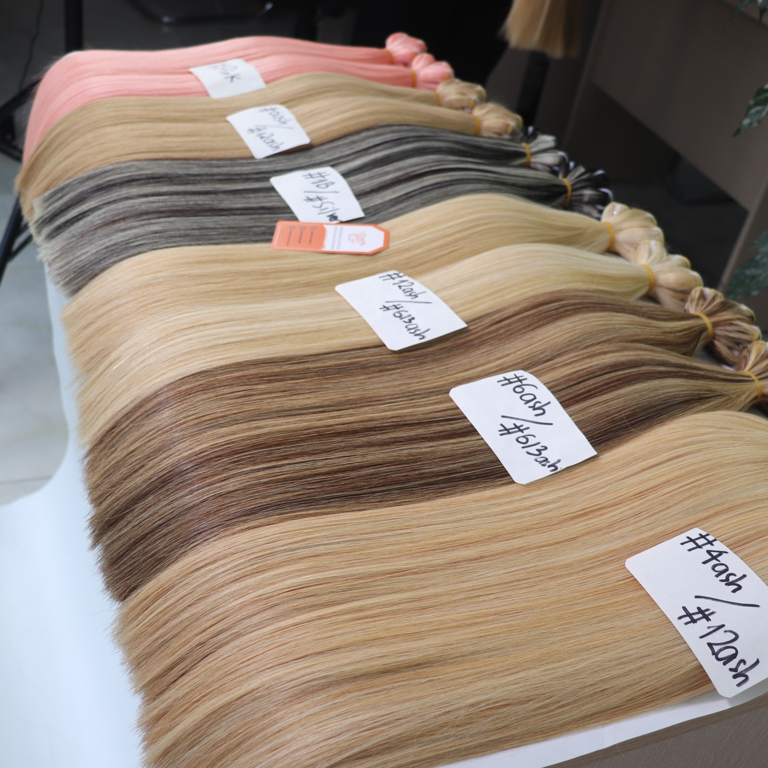 Colored weft 3