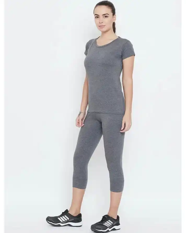 Camiseta de manga corta de Yoga para mujer, ropa de gimnasio de secado rápido con cuello redondo y Leggings