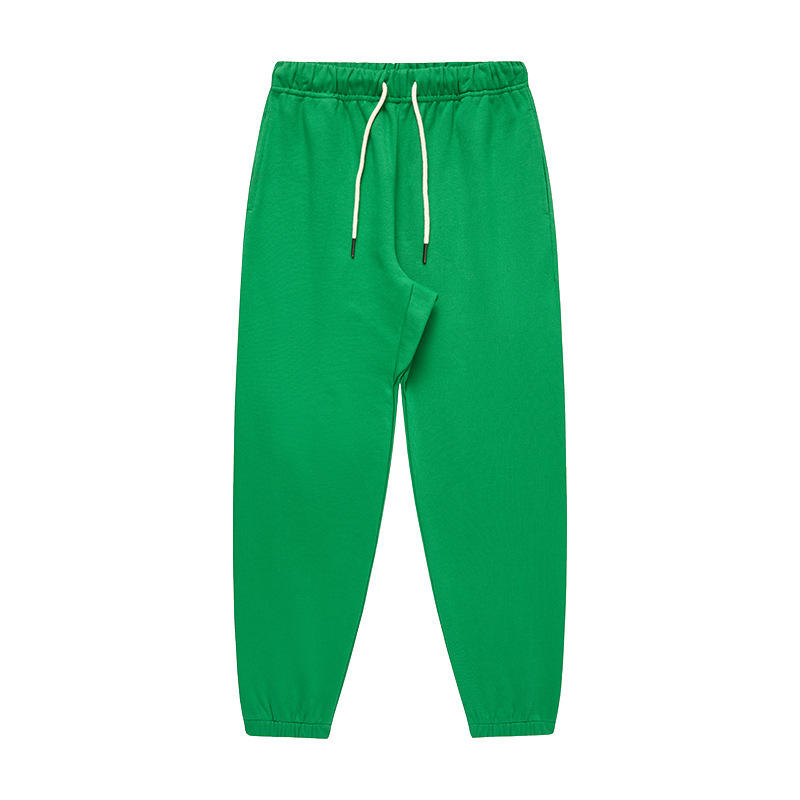 กางเกงสีเขียว