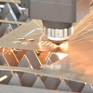 Bester Preis <span class=keywords><strong>Ray</strong></span> tools Marke High Power 6KW 30KW Geschlossener Faserlaser Golden Raycus IPG Laserstrahl für das Blechs ch neiden AI - Product Image 3