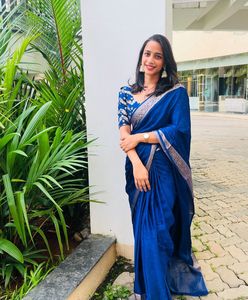 רך מצעים ג 'ורג' ט bandhej Saree עם ג pallu עבודה & לטקס unstriped פועל חולצה 4 צבעים זמינים