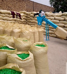 ירוק מחשב מים בקבוק גרוטאות Regrind 99% טהור במחיר סיטונאי