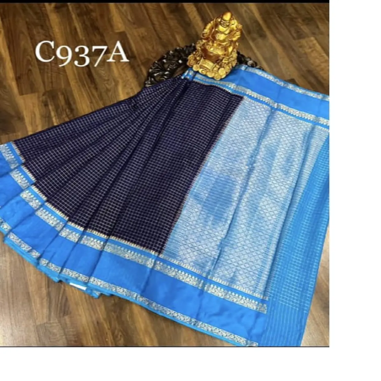 Saree sutra brokat kustom buatan tangan tersedia dalam warna biru buatan kustom untuk dijual kembali oleh desainer tekstil