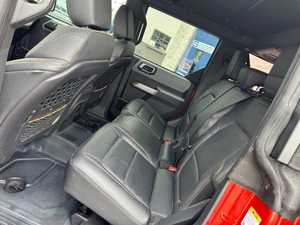かなり使用されているフォードブロンコ4x4 5シータージープ、100% 完璧な事故なし & 保証保証 - Product Image 2