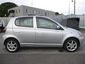 Toyota Vitz/Yaris 2002 LHD Automatic Gearbox Fabric Seat Left Hand Drive Very Clean And Neatly <strong>Used</strong> <strong>Used</strong> Car Available For Sale - Product Image 2