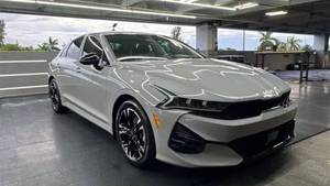 2023起亜K5 GTラインAWD SUVターボエンジン自動ギアボックスレザーシートダークインテリアR18パノラマアルミ左手用 - Product Image 3