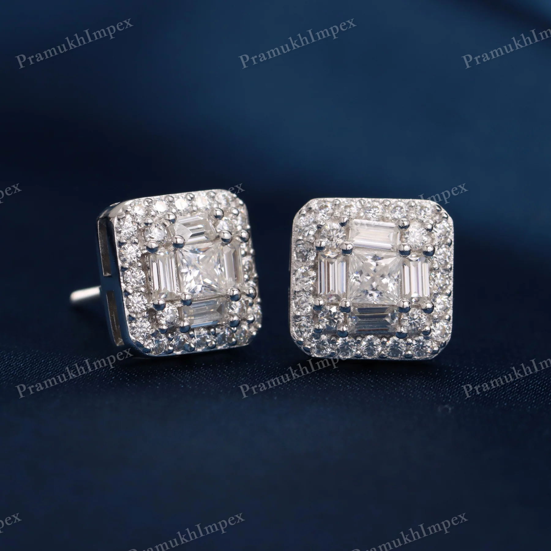 White Gold plated