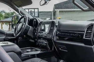 2024 Forrd F-250超负荷独家哈雷戴维森版，造型动力二手卡车，批发定价左转向