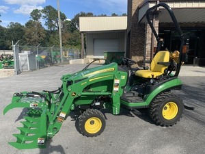 高品质用于约翰迪尔3038E紧凑型微型拖拉机和装载机销售最佳价值紧凑型拖拉机