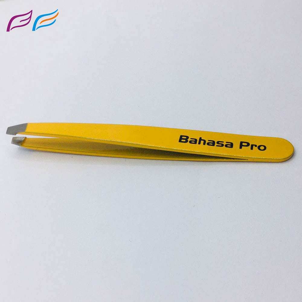 สีเหลือง