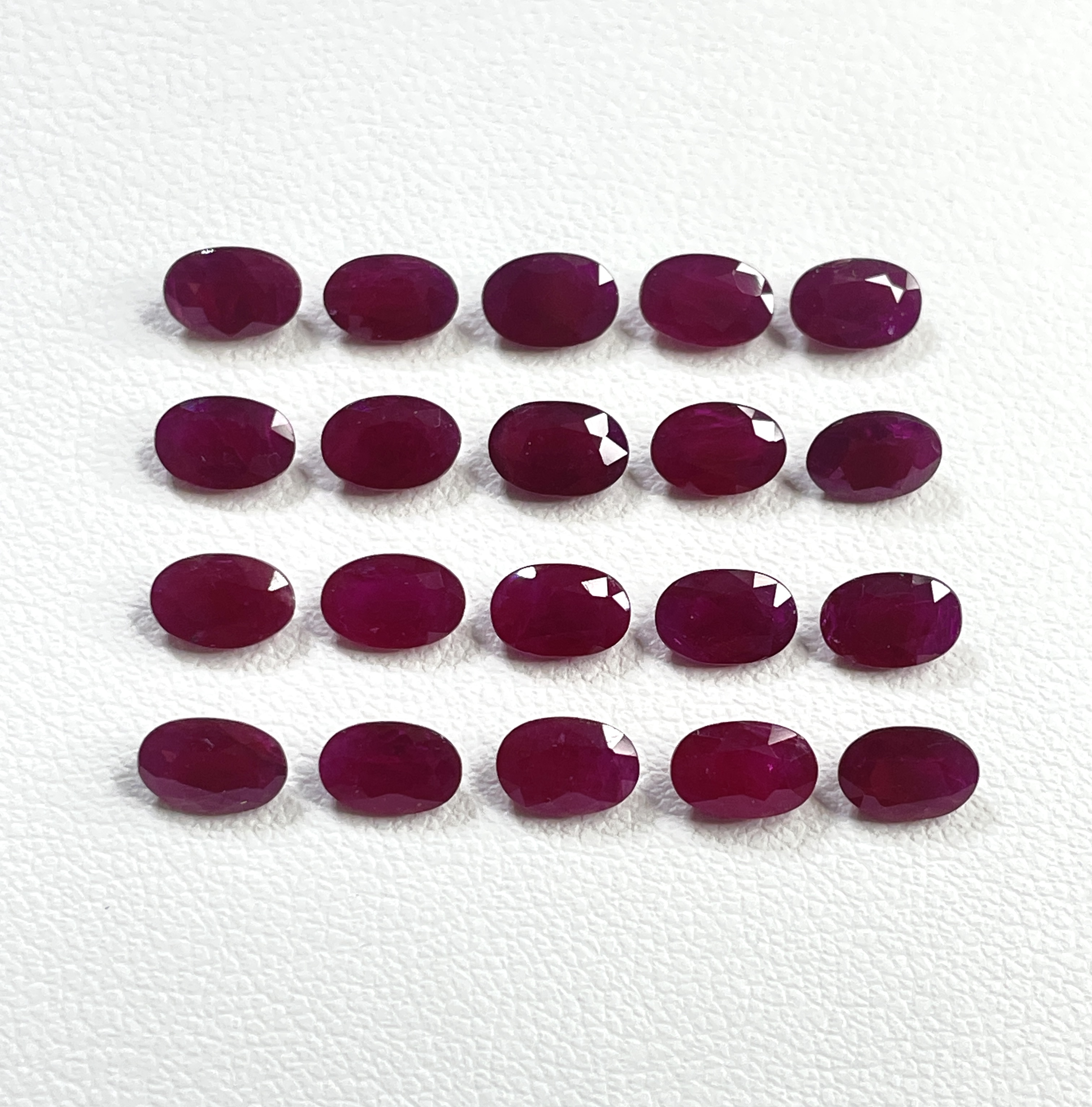 Rouge profond