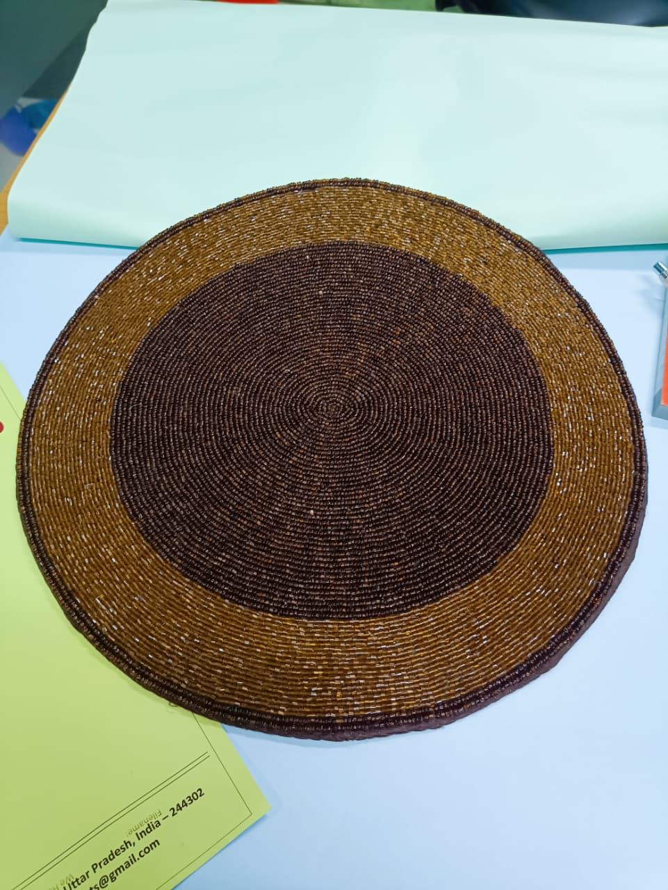 สีน้ำตาล