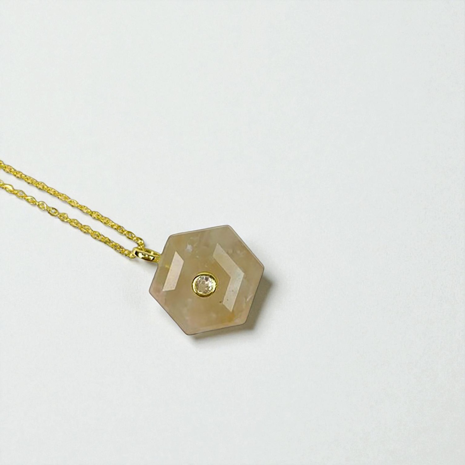 Quartz Cerise